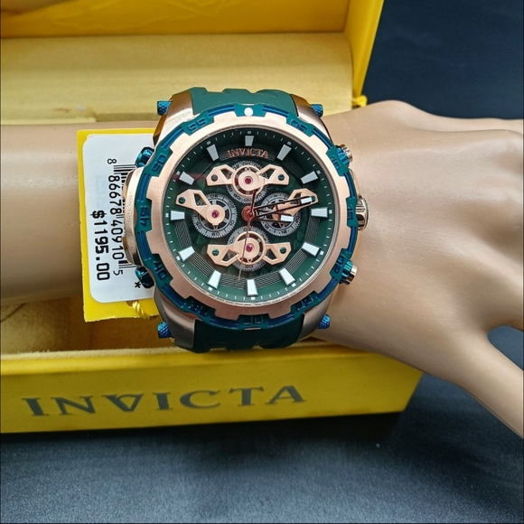 FIRM PRICE-(1 LEFT IN STOCK)INVICTA Speciality Chrono Watch - Picture 5 of 10